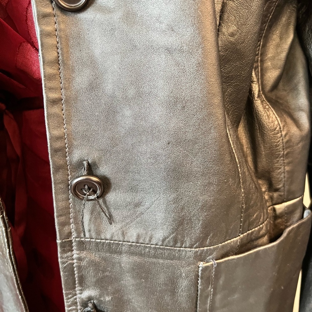 Leather black jacket - Picture 3 of 4